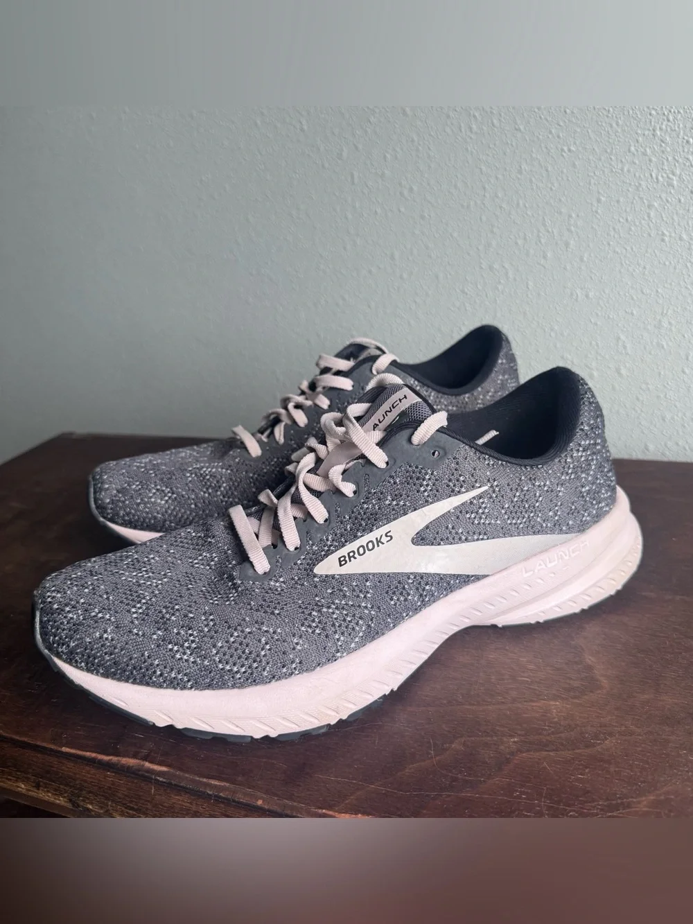 Brooks Launch Running Sneakers in Gray and Light Pink
